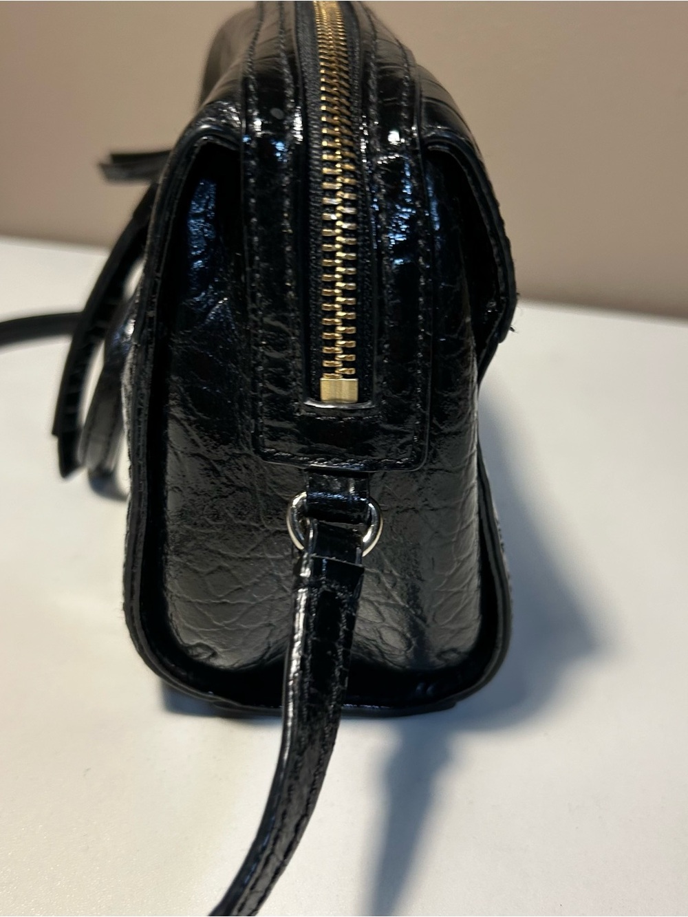 kate spade Black Croc-Embossed Crossbody Camera Bag Shoulder bag - Picture 5 of 9